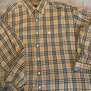 EUC Authentic Burberry Men’s XL button down LS 100% cotton